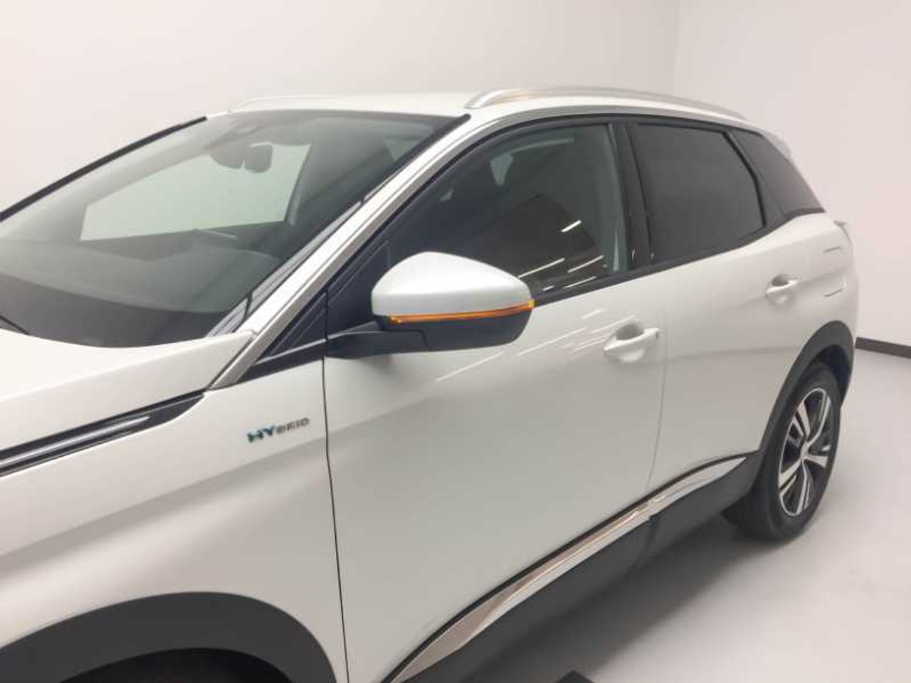 Peugeot 3008 Hybrid NSUV 3008 Allure Pack HYBRIDO ENCHUFABLE 225 e-EAT8 PHEV 30