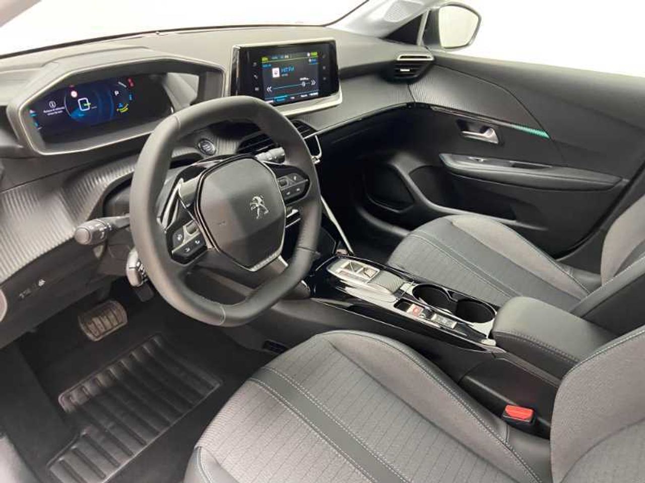 Peugeot 208 Nuevo 208 5P Allure Pack Eléctrico 136 Cv (100 Kw) 18