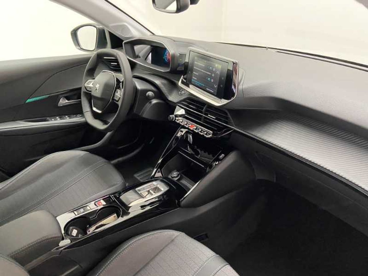 Peugeot 208 Nuevo 208 5P Allure Pack Eléctrico 136 Cv (100 Kw) 24