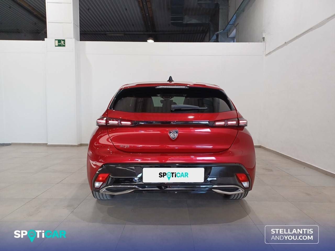 Peugeot 308  5P  PureTech 130 S&S MAN Allure 9