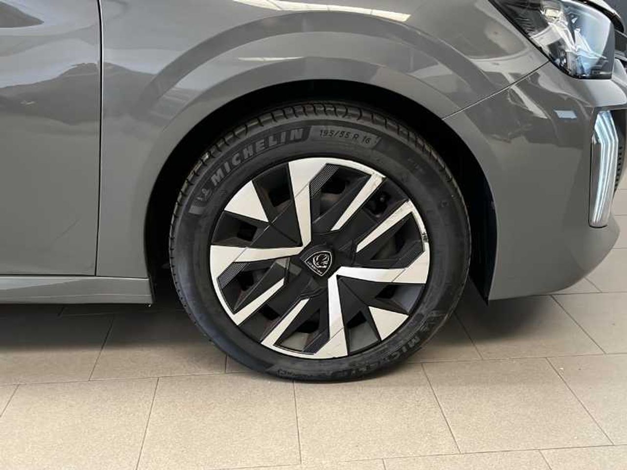 Peugeot 208 N 5P Active Gasolina 100 S&S 6 Vel MAN 24