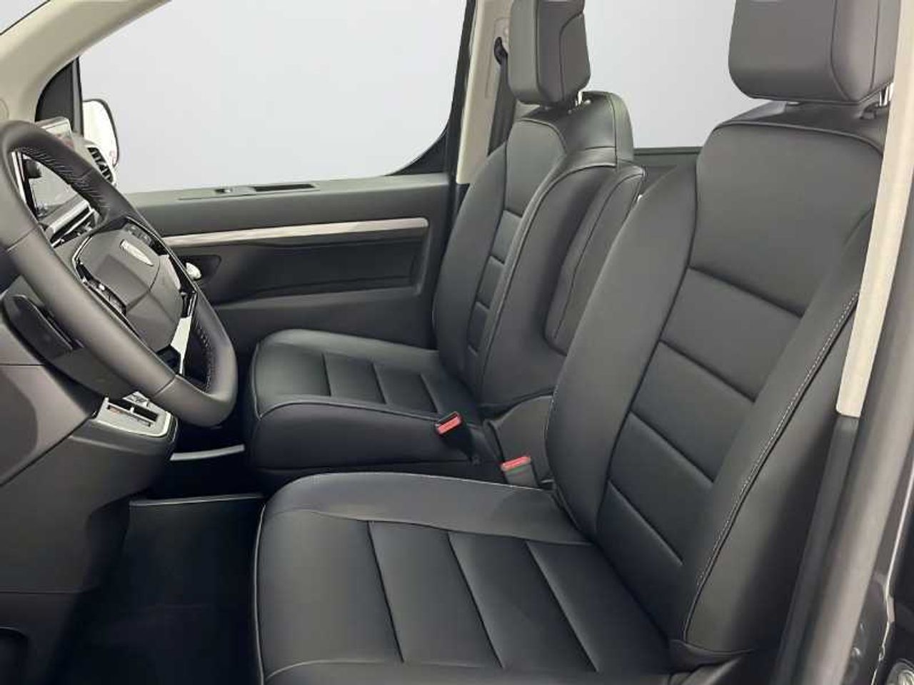 Peugeot Traveller Business VIP BlueHDi 180 S&S EAT8 Standard M1 15