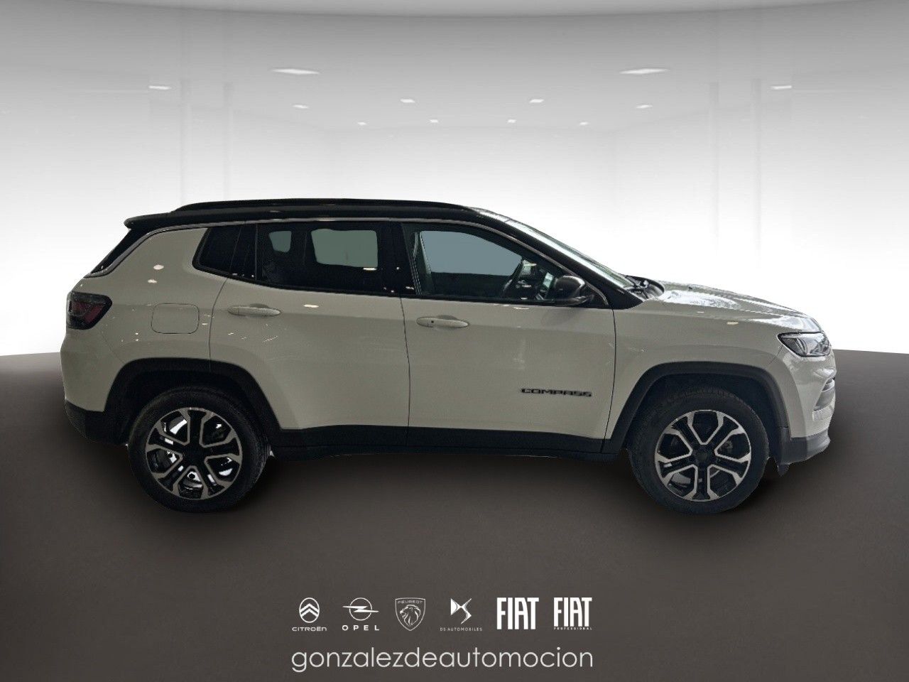 Jeep Compass LIMITED TURBO 130 7
