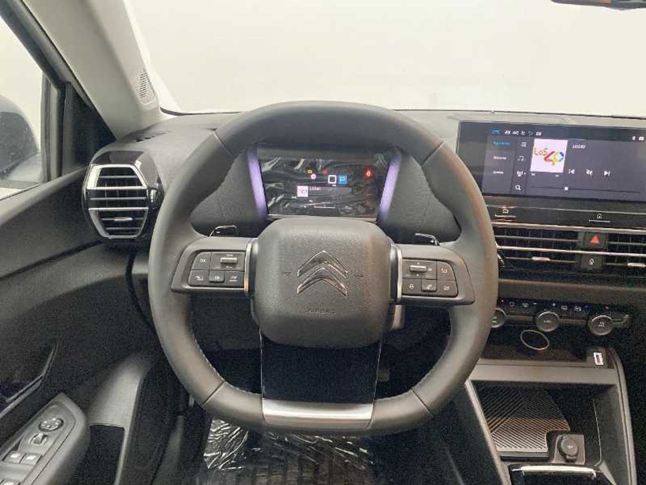 Citroën C4 Hybrid 136 ë-DSC6 PLUS (solo stock) 26