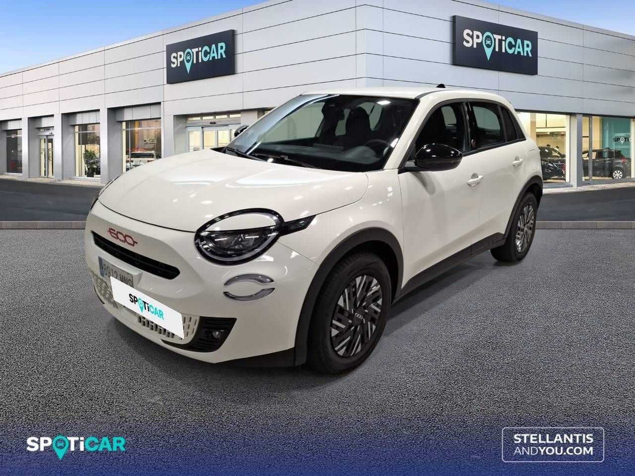 Fiat 600  600e  54kwh 115kw (156cv) RED 1