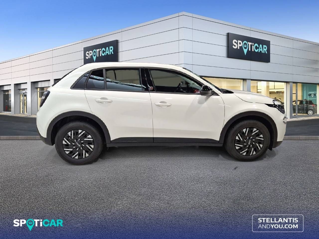 Fiat 600  600e  54kwh 115kw (156cv) RED 7