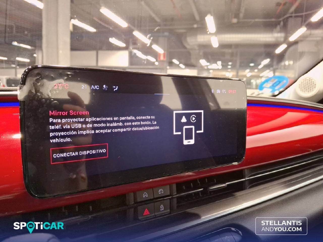 Fiat 600  600e  54kwh 115kw (156cv) RED 28