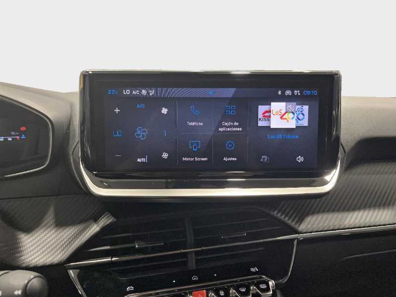 Peugeot 2008 Allure Hybrid 145 eDCS6 22