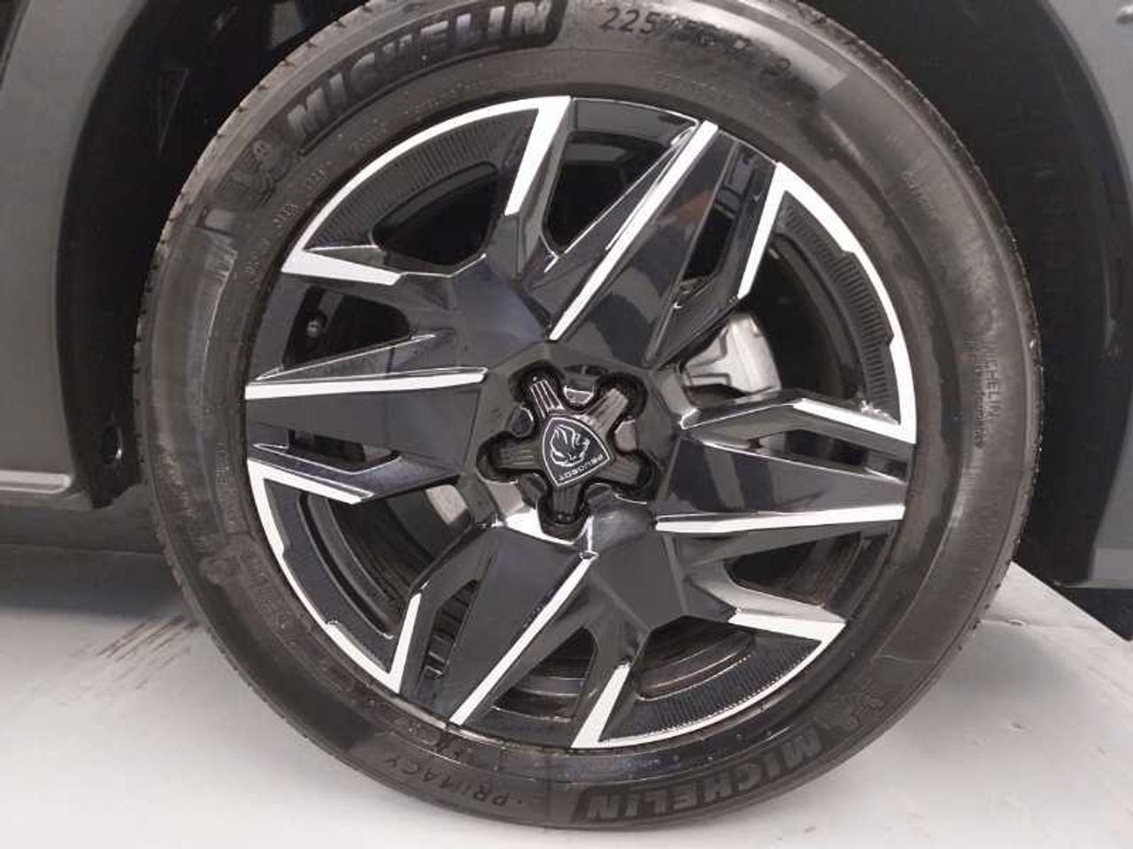Peugeot 3008 Hybrid Nuevo 3008 Allure HYBRID 145 e-DCS6 24