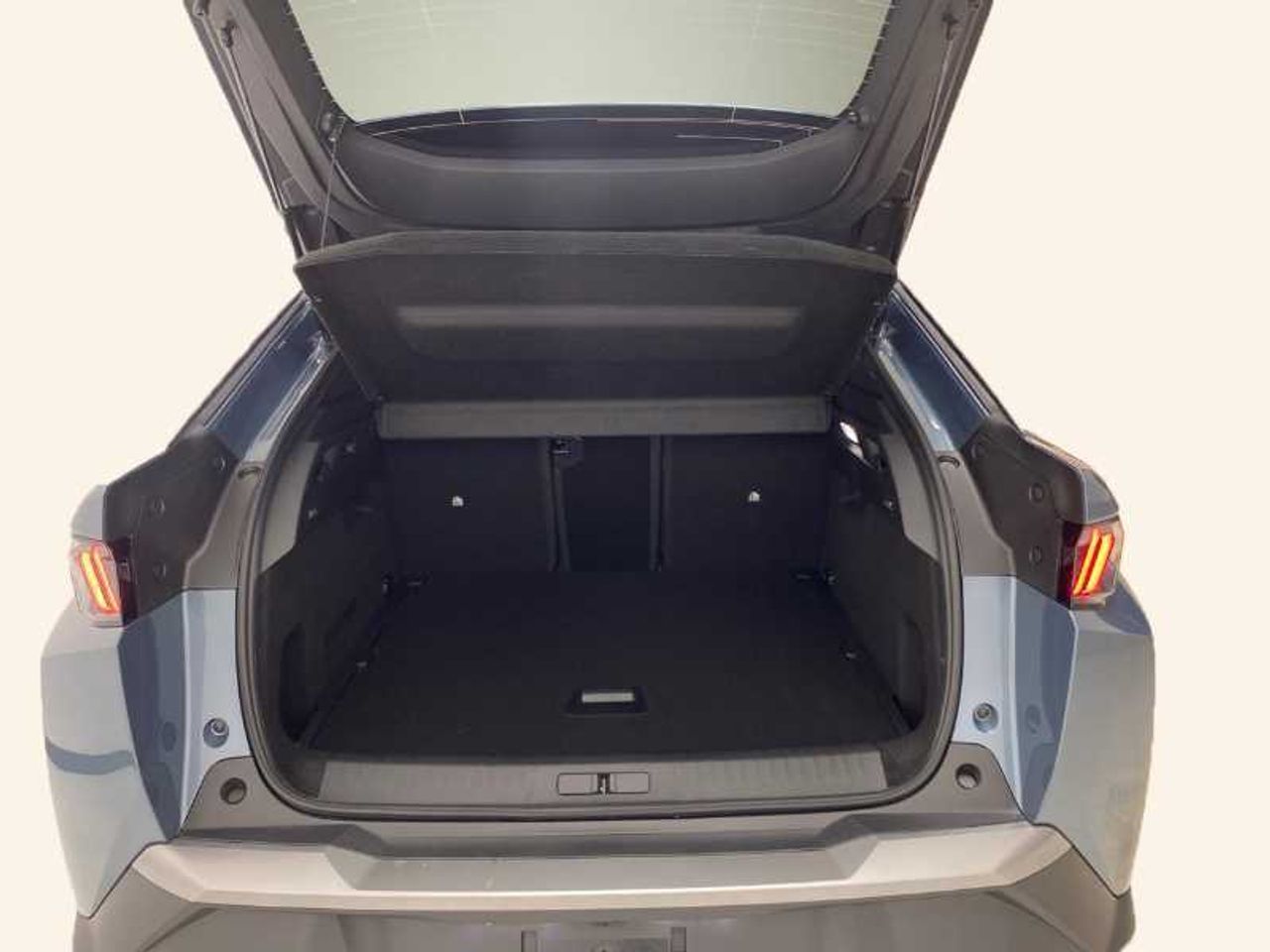 Peugeot 3008 Hybrid Nuevo 3008 Allure HYBRID 145 e-DCS6 17