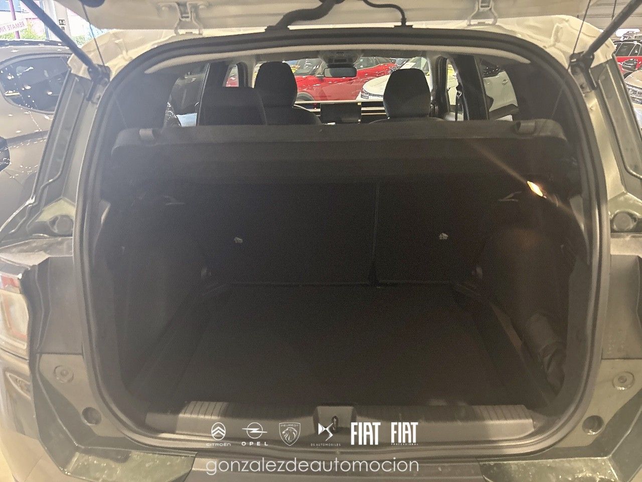 Citroën C3 Aircross PLUS HYBRID 145 ë-DSC6 11