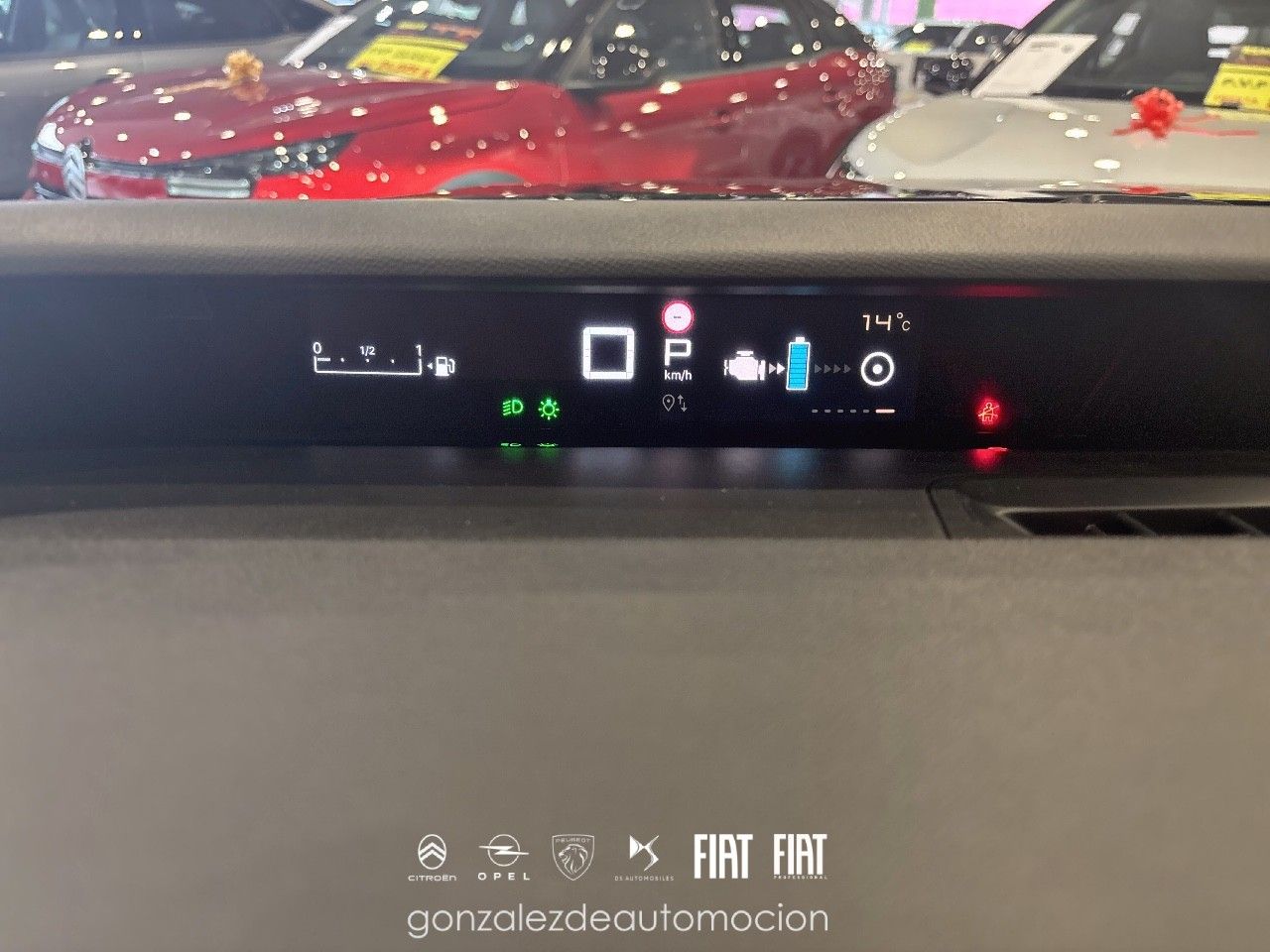 Citroën C3 Aircross PLUS HYBRID 145 ë-DSC6 22