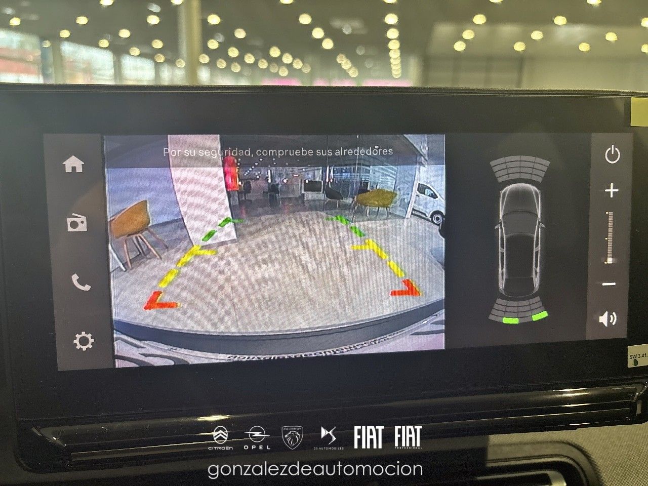 Citroën C3 Aircross PLUS HYBRID 145 ë-DSC6 24