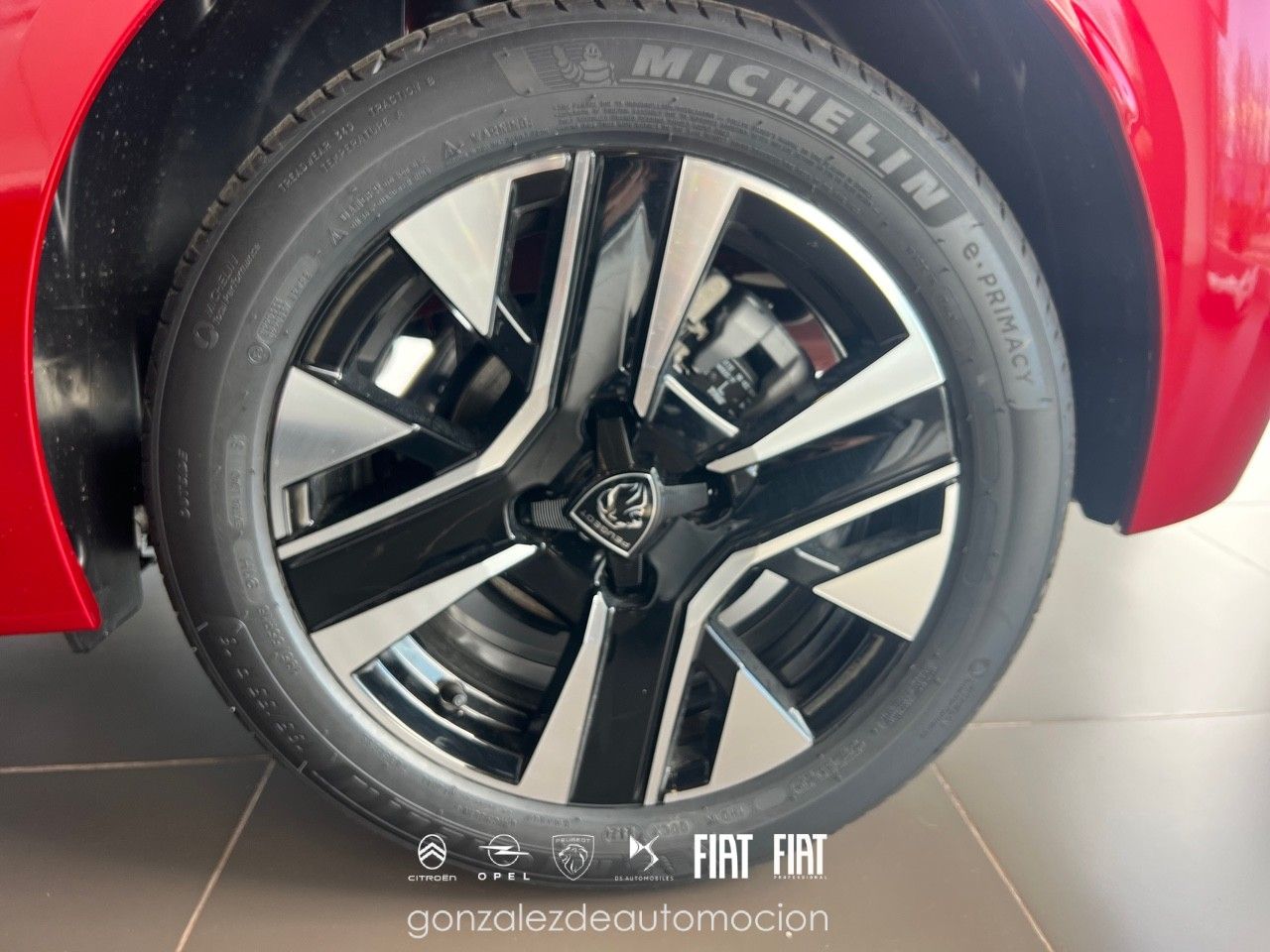 Peugeot 208 ALLURE HYBRID 110 ë-DCS6 18