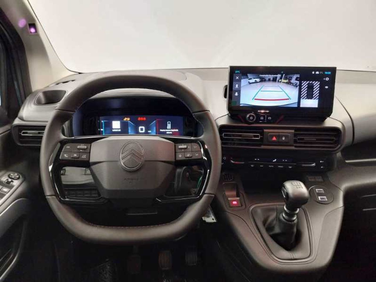 Citroën Berlingo Nuevo  Talla M BlueHDi 100 S&S 6v MAX M1 28