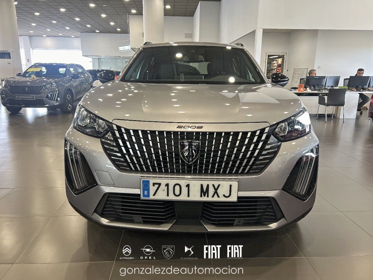 Peugeot 2008 ALLURE Puretech 100 24