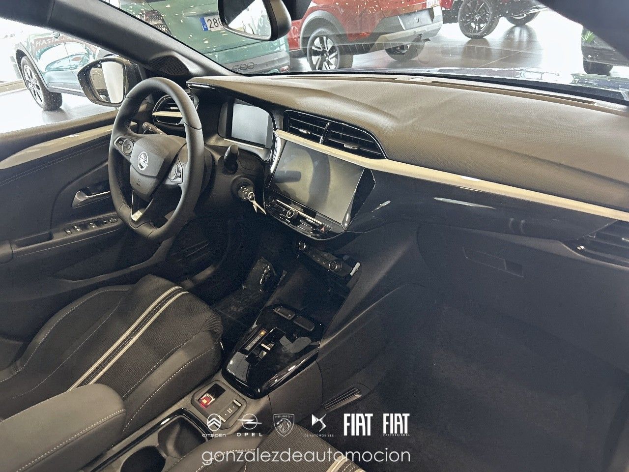 Opel Corsa GS 1.2T Hybrid eDCT6 110 CV 24