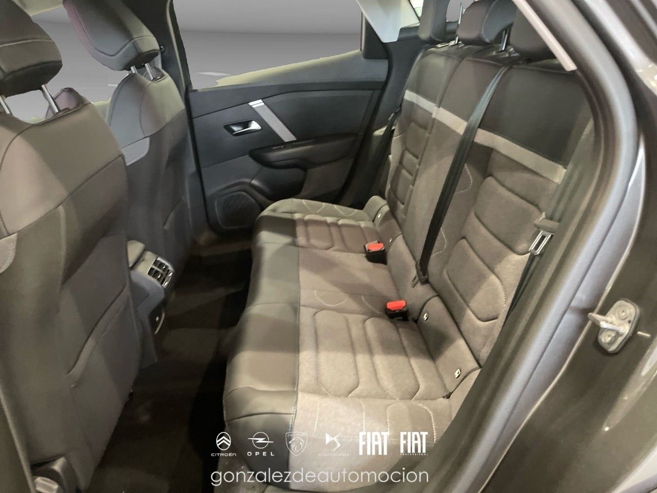 Citroën C4 PureTech 130 Plus 17