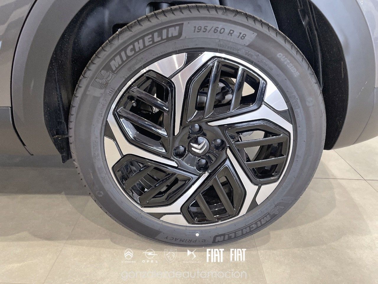 Citroën C4 PureTech 130 Plus 18