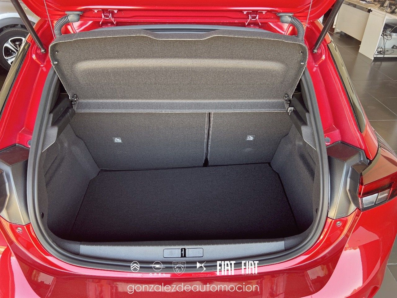 Opel Corsa 1.2T 74 kW (100 CV) Edition 11