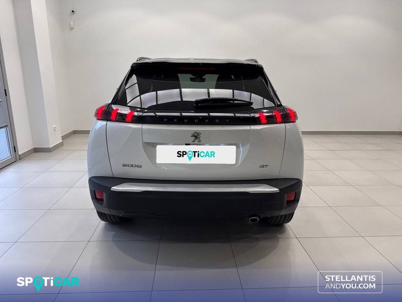 Peugeot 2008 BlueHDI 130 S&S EAT8 GT 9