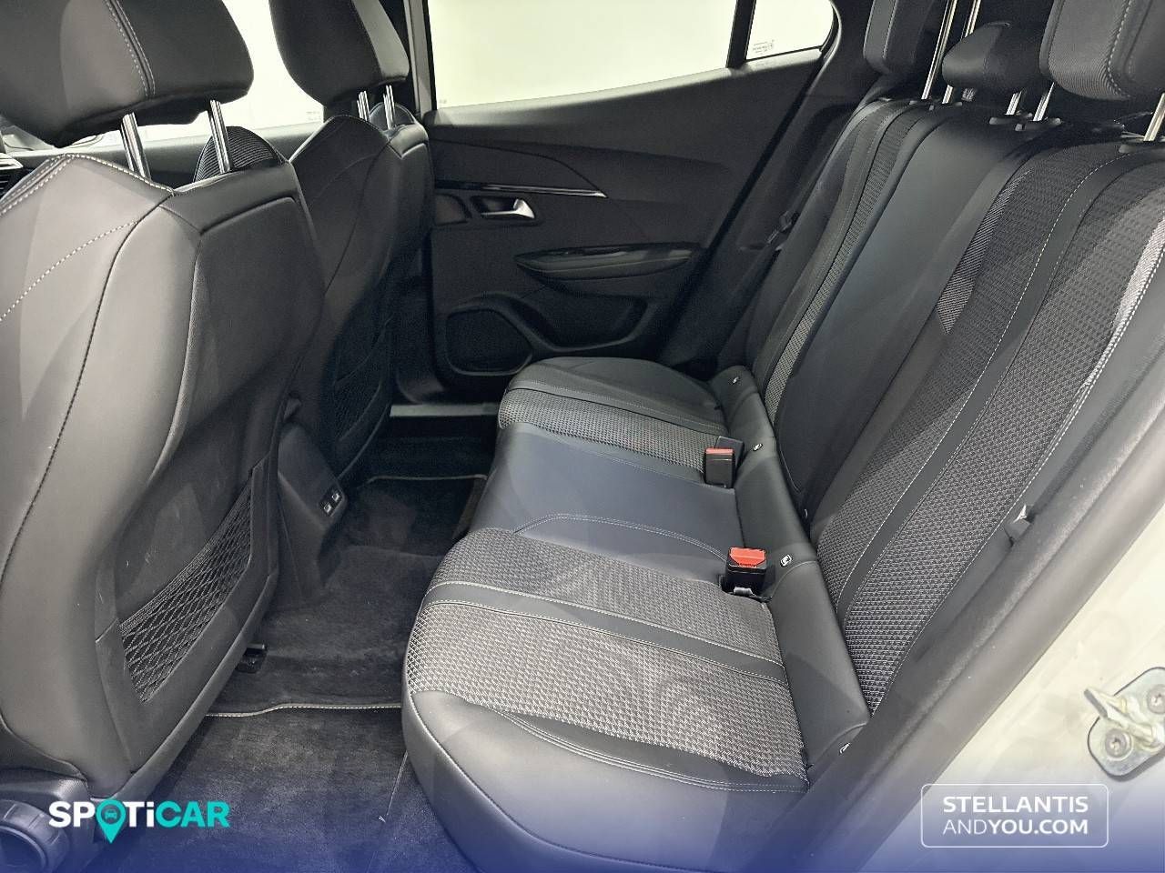 Peugeot 2008 BlueHDI 130 S&S EAT8 GT 17