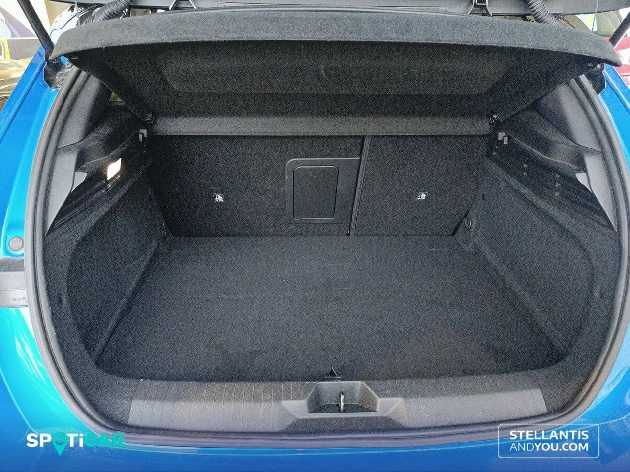 Opel Astra  1.6T Plug-in Hybrid 165kW (225CV)  At GSe 11