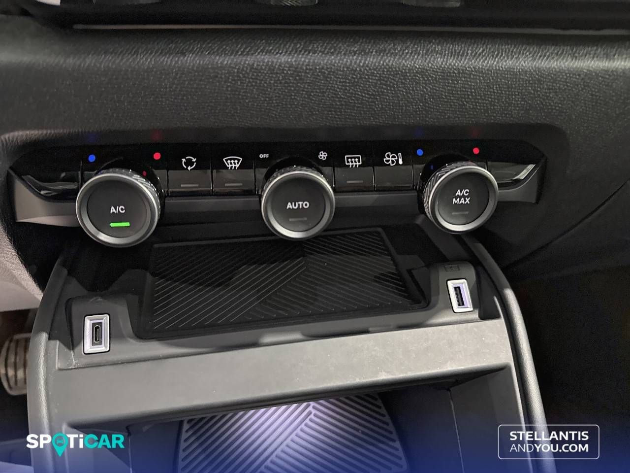 Citroën C4  PureTech 130 S&S 6v Shine 28