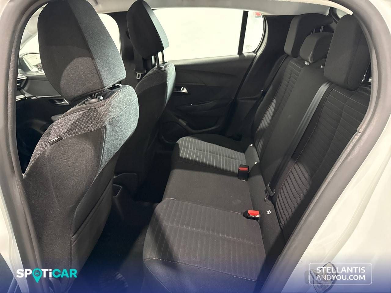 Peugeot 208  BlueHDi 73kW (100CV) Active Pack 17