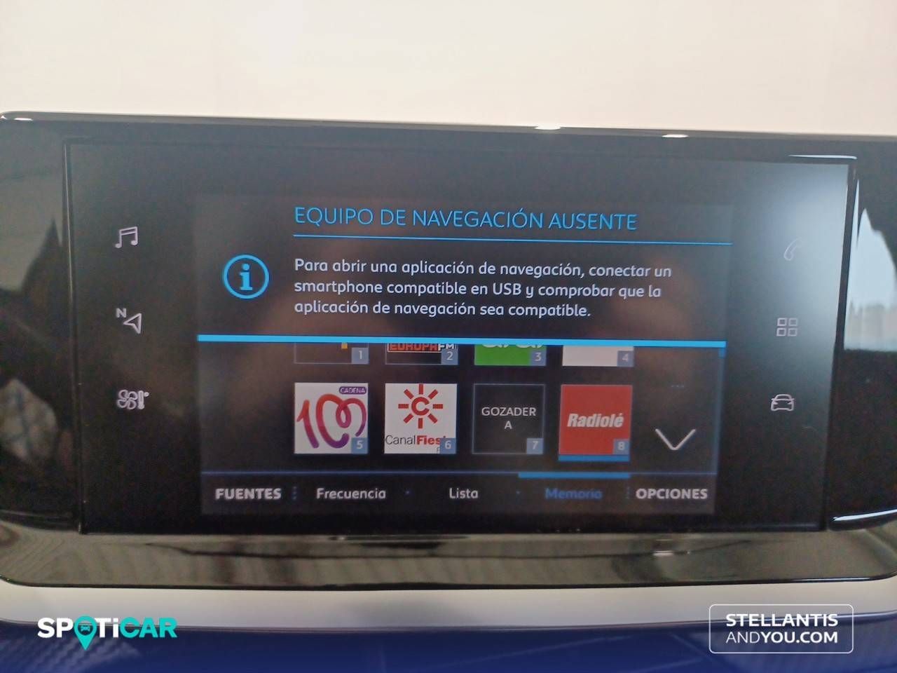 Peugeot 208  BlueHDi 73kW (100CV) Allure Pack 28