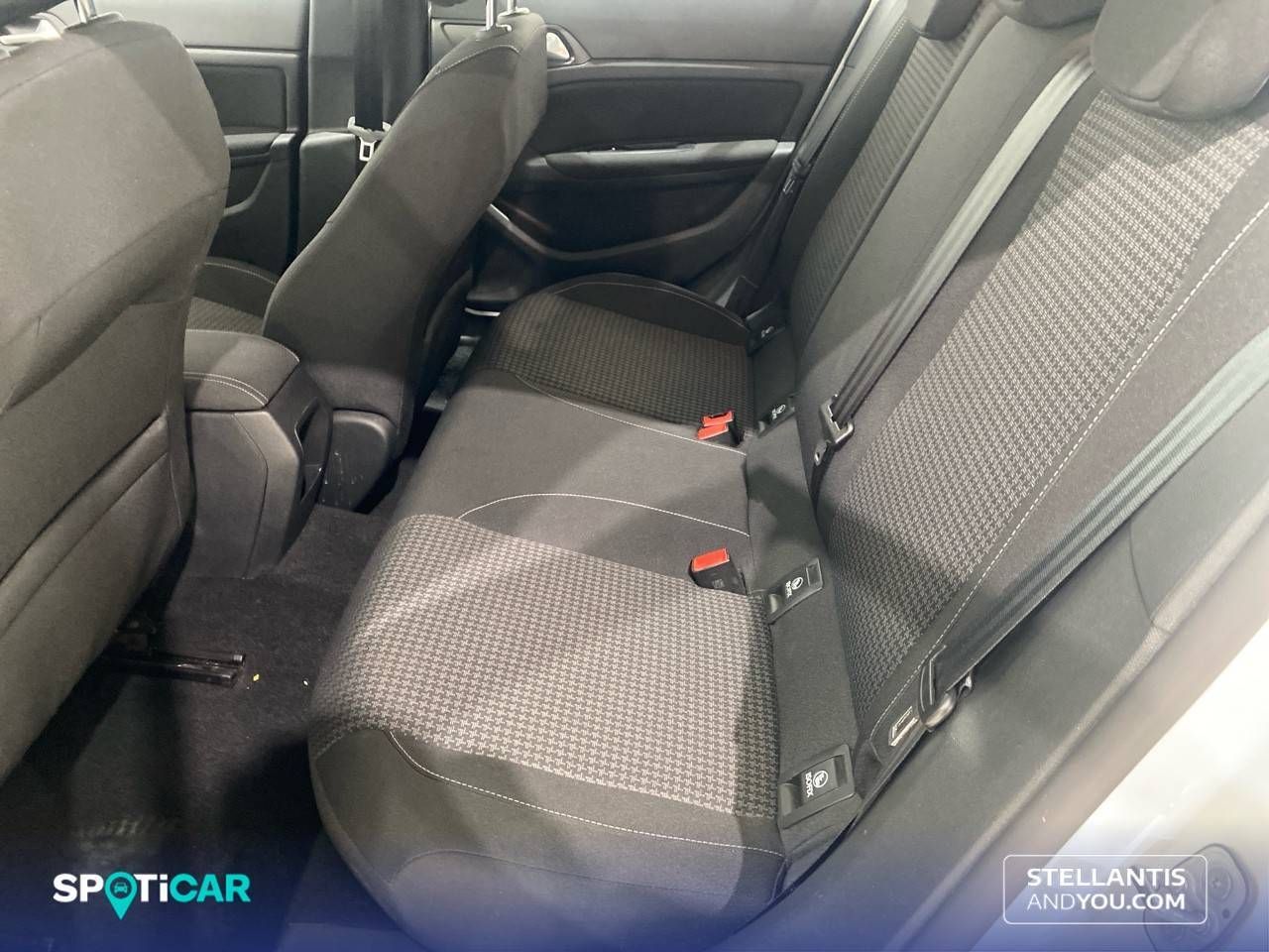 Peugeot 308  5p  BlueHDi 130 S&S Active Pack 17