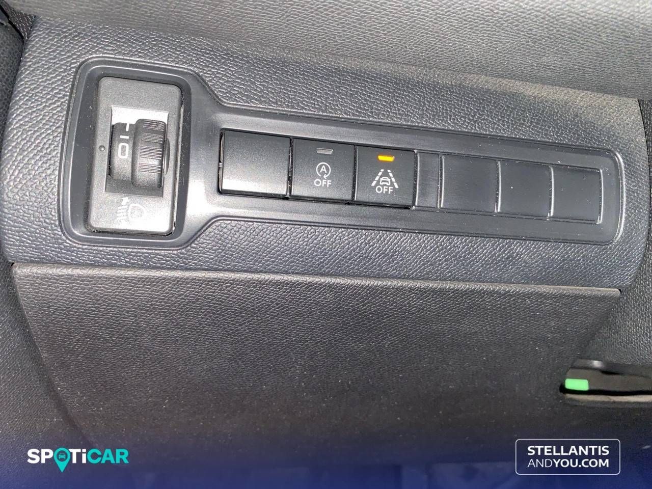 Peugeot 308  5p  BlueHDi 130 S&S Active Pack 22