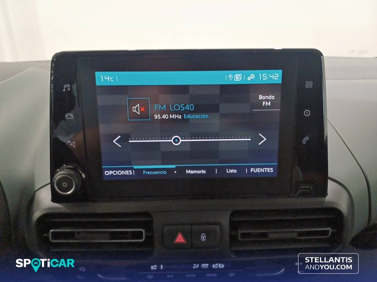 Citroën Berlingo  Talla M BlueHDi 130 S&S EAT8 Shine 28