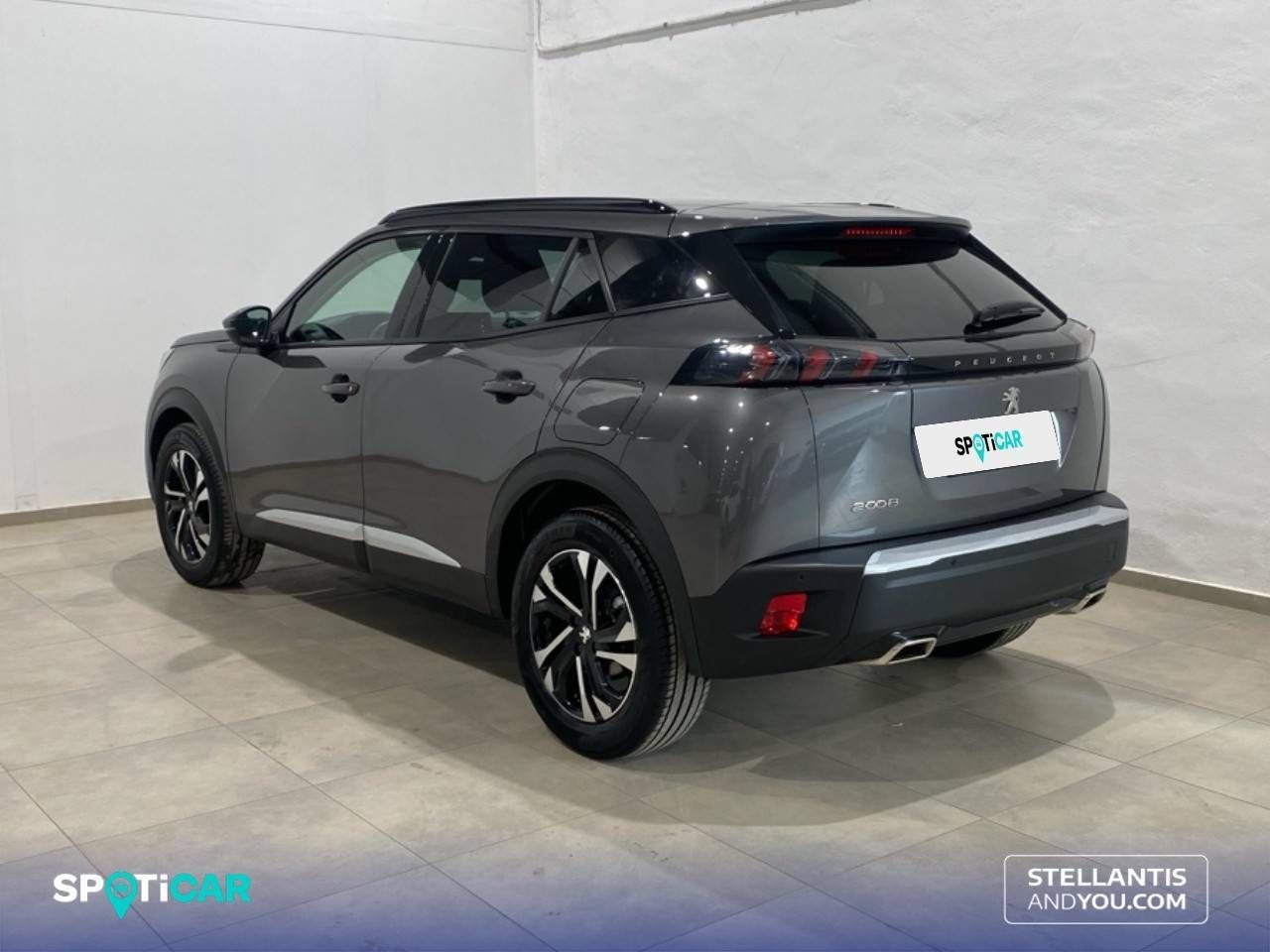 Peugeot 2008   Puretech 130 S&S EAT8 Allure Pack 13