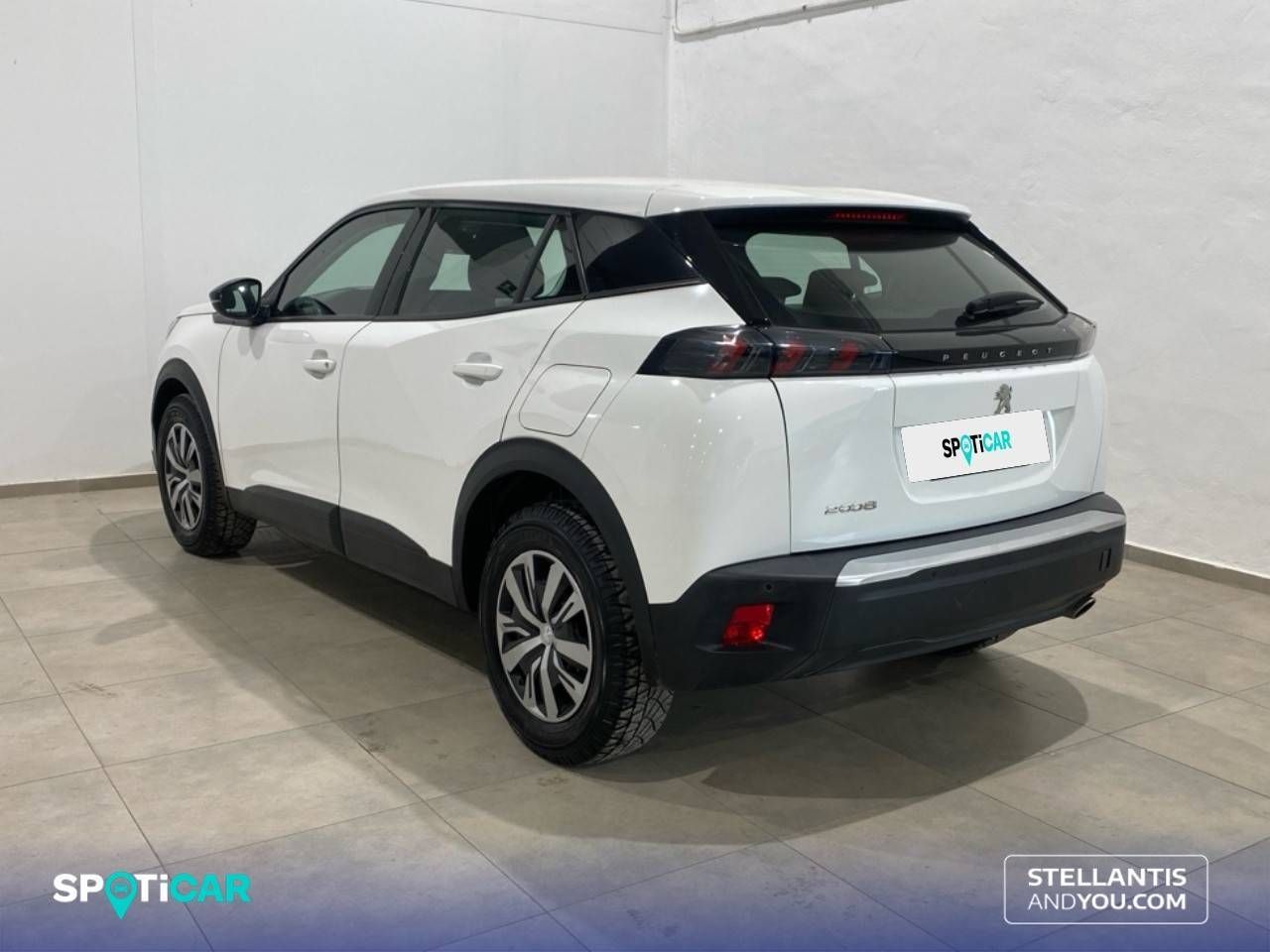 Peugeot 2008   BlueHDI 81kW (110CV) Active 13