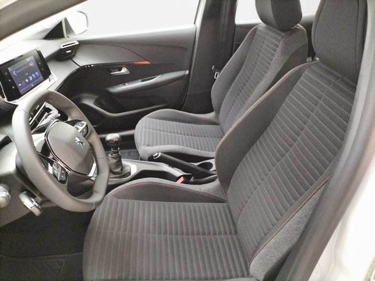 Peugeot 208 5P Active Pack BlueHDi 100 S&S 6 Vel MAN   15