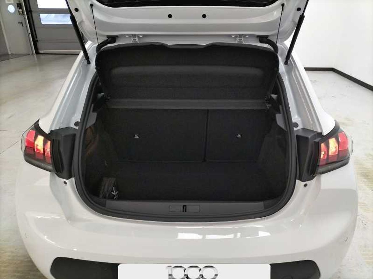 Peugeot 208 5P Active Pack BlueHDi 100 S&S 6 Vel MAN   18