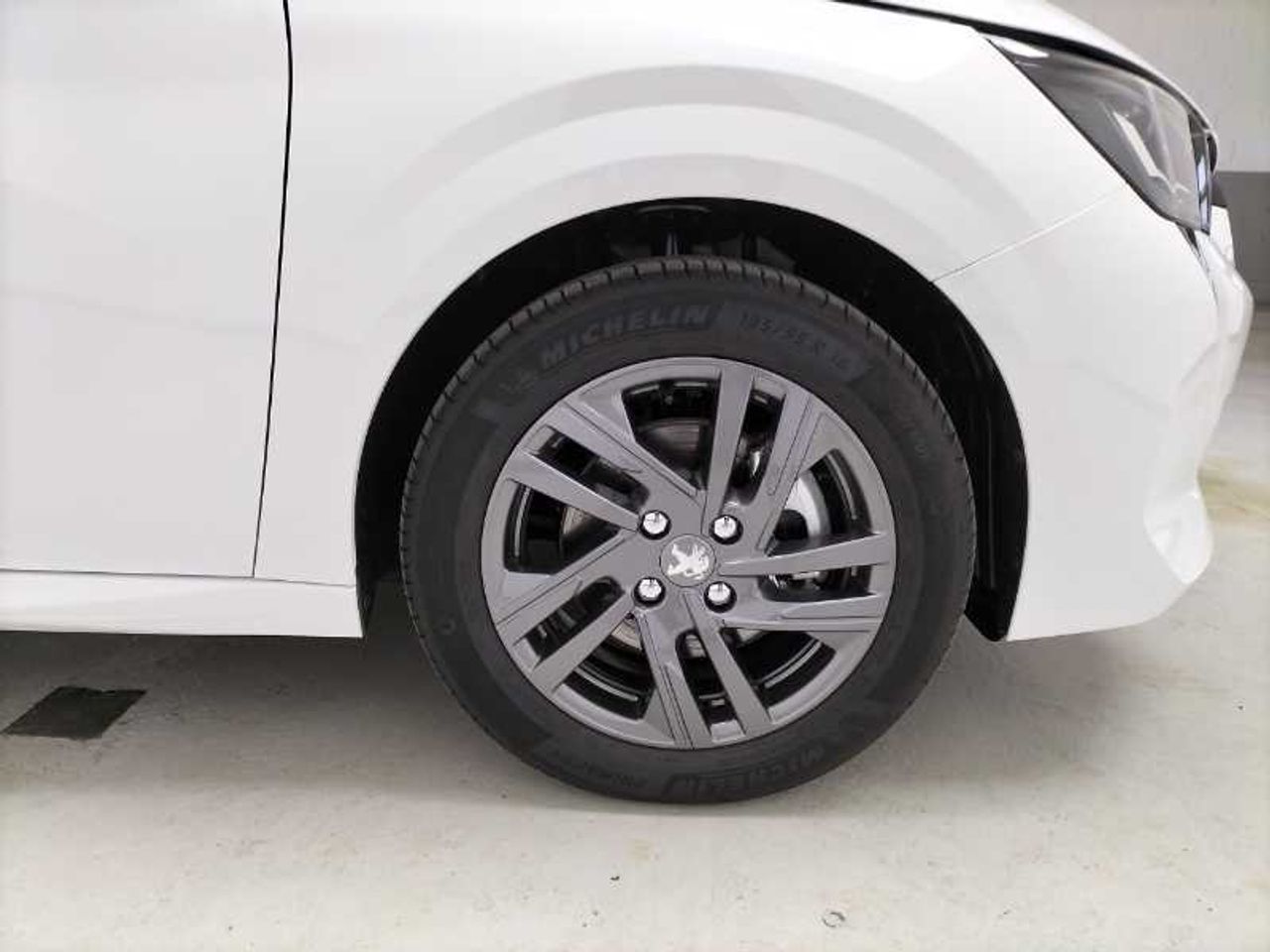 Peugeot 208 5P Active Pack BlueHDi 100 S&S 6 Vel MAN   24