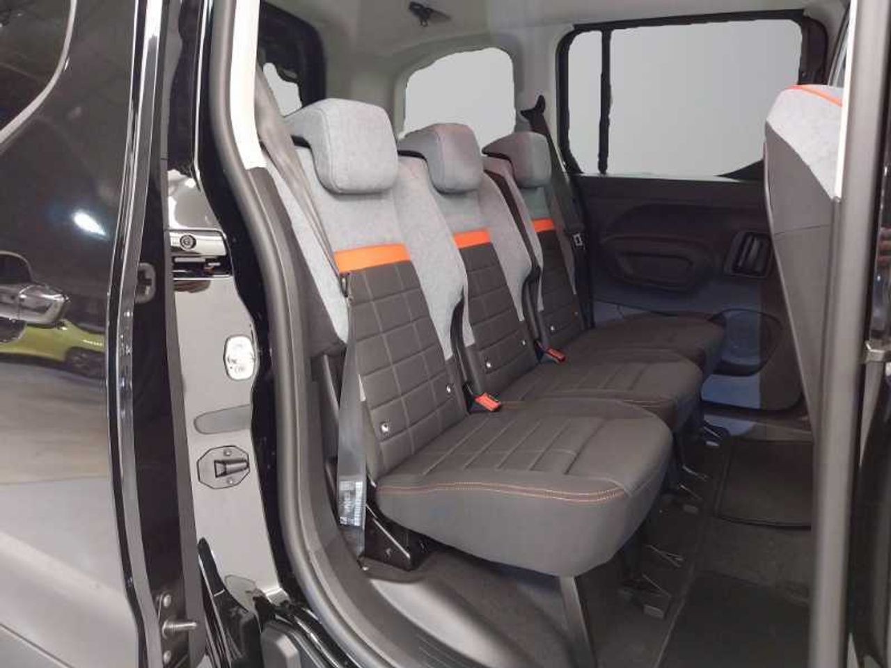 Citroën Berlingo Nuevo  Talla M BlueHDi 100 S&S 6v MAX M1 18