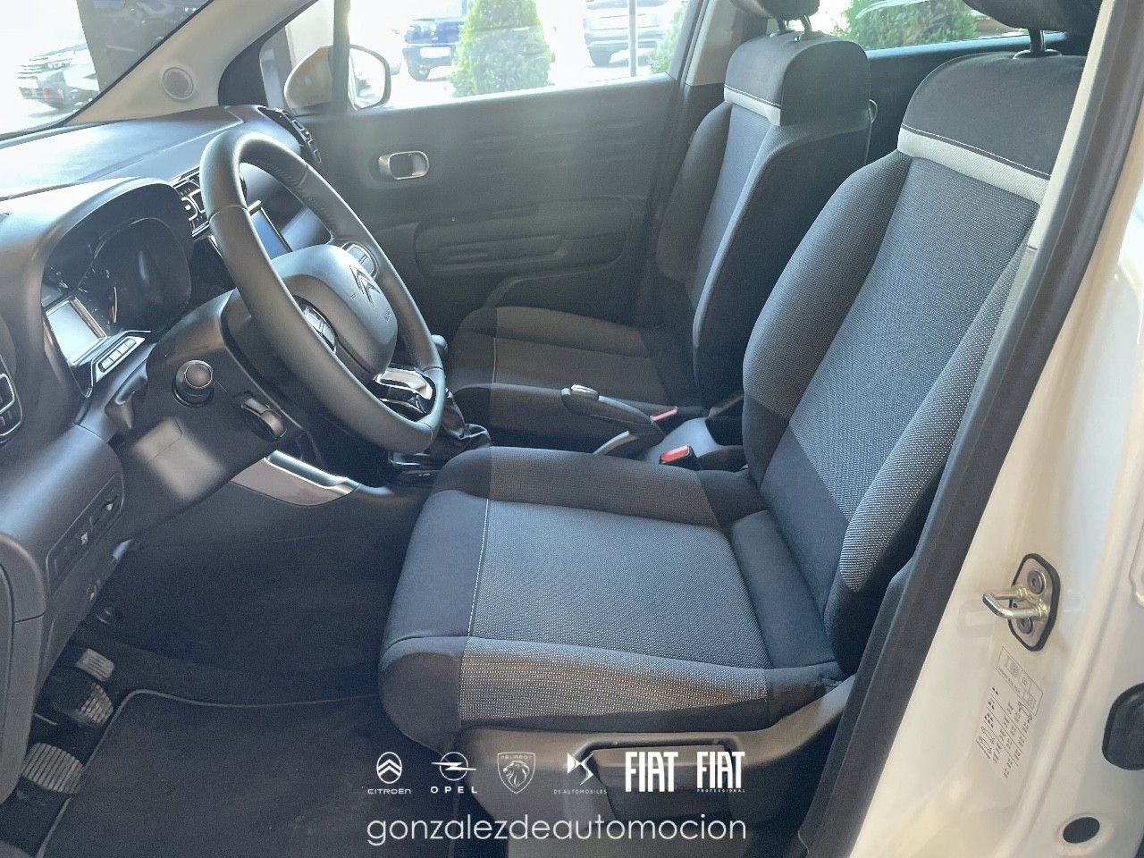 40543ad341c7ad9b85737cf1254c2d0f