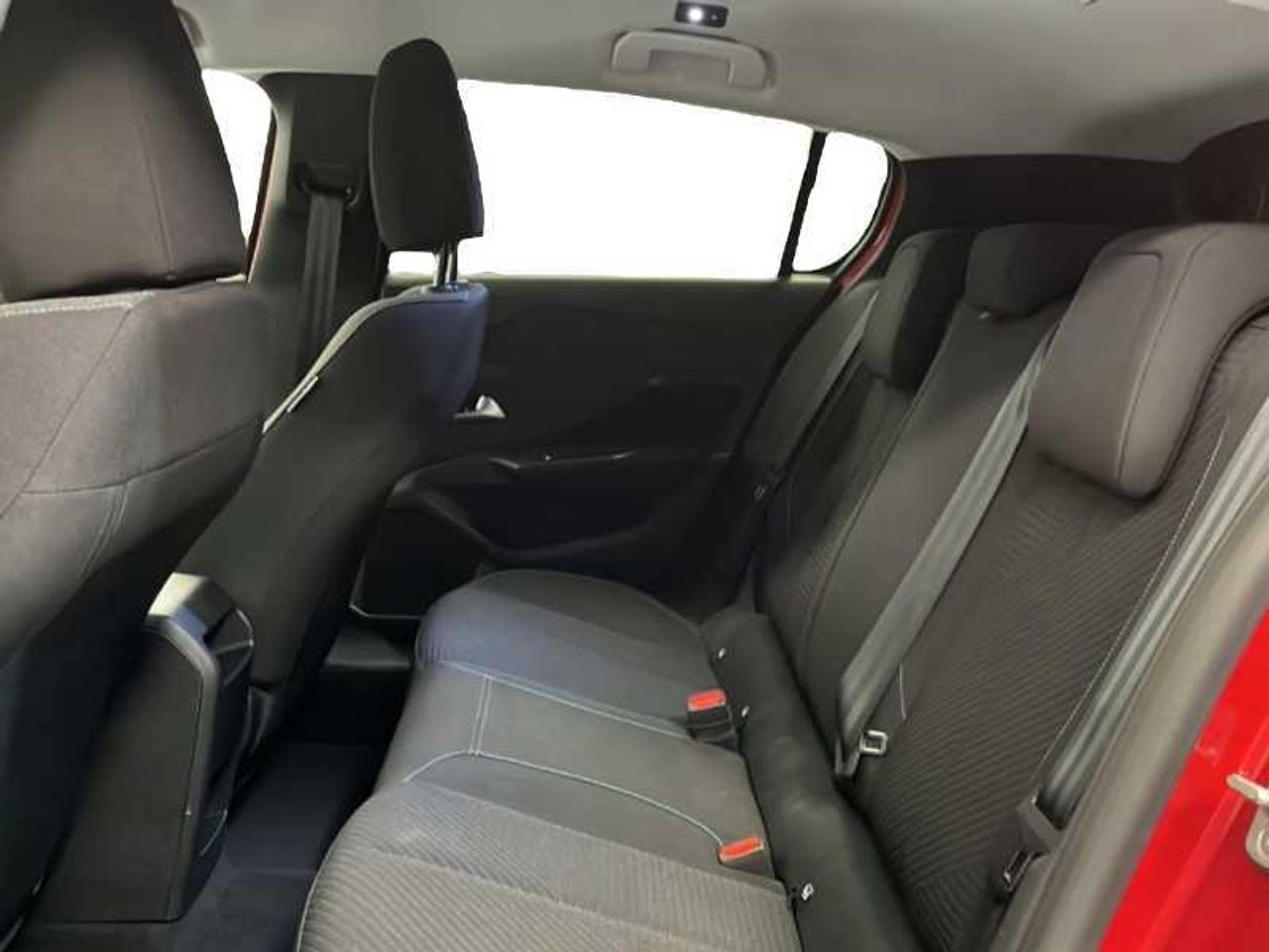 Peugeot 308 Nuevo  5p Style Gasolina 130 S&S EAT8 17