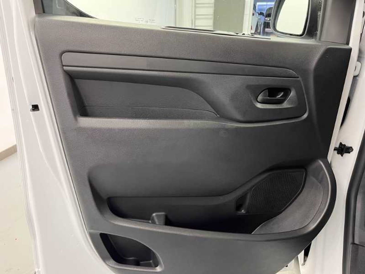 Citroën Jumpy Doble Cabina Plegable XL 150 CV Manual 22