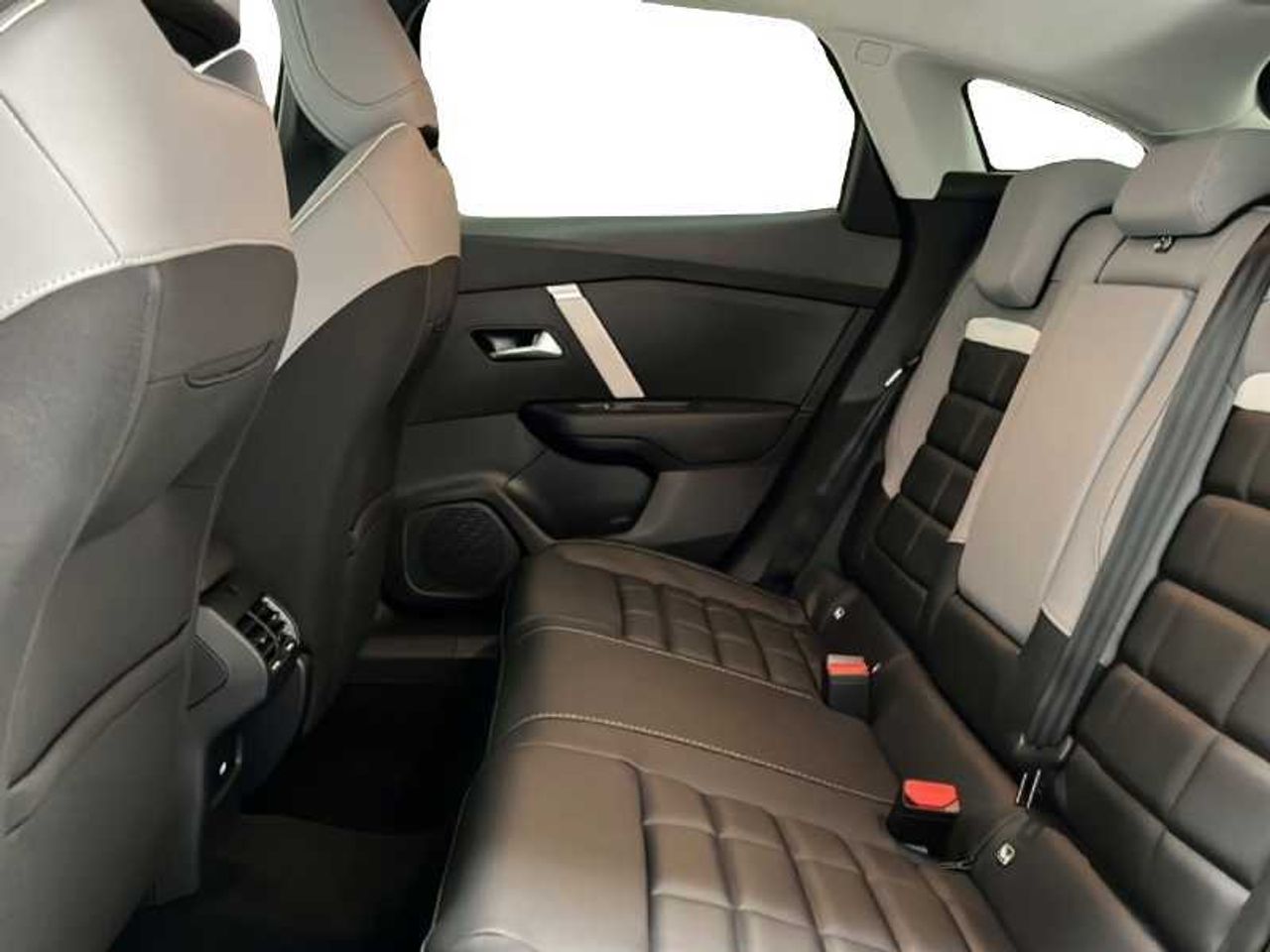 Citroën C4 Nuevo Hybrid 145 ë-DSC6 MAX 17