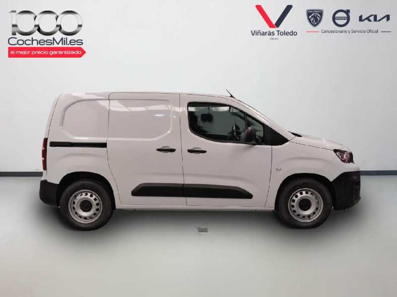 Peugeot Partner E-Partner Standard  800kg eléctrico 100 Kw (136 Cv) 9