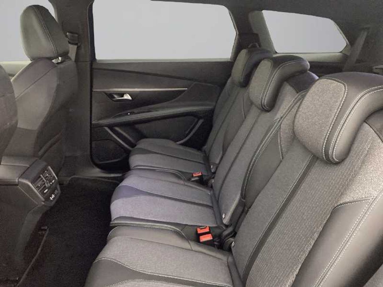 Peugeot 5008 NSUV  Allure Pack BlueHDi 130 S&S EAT8   17