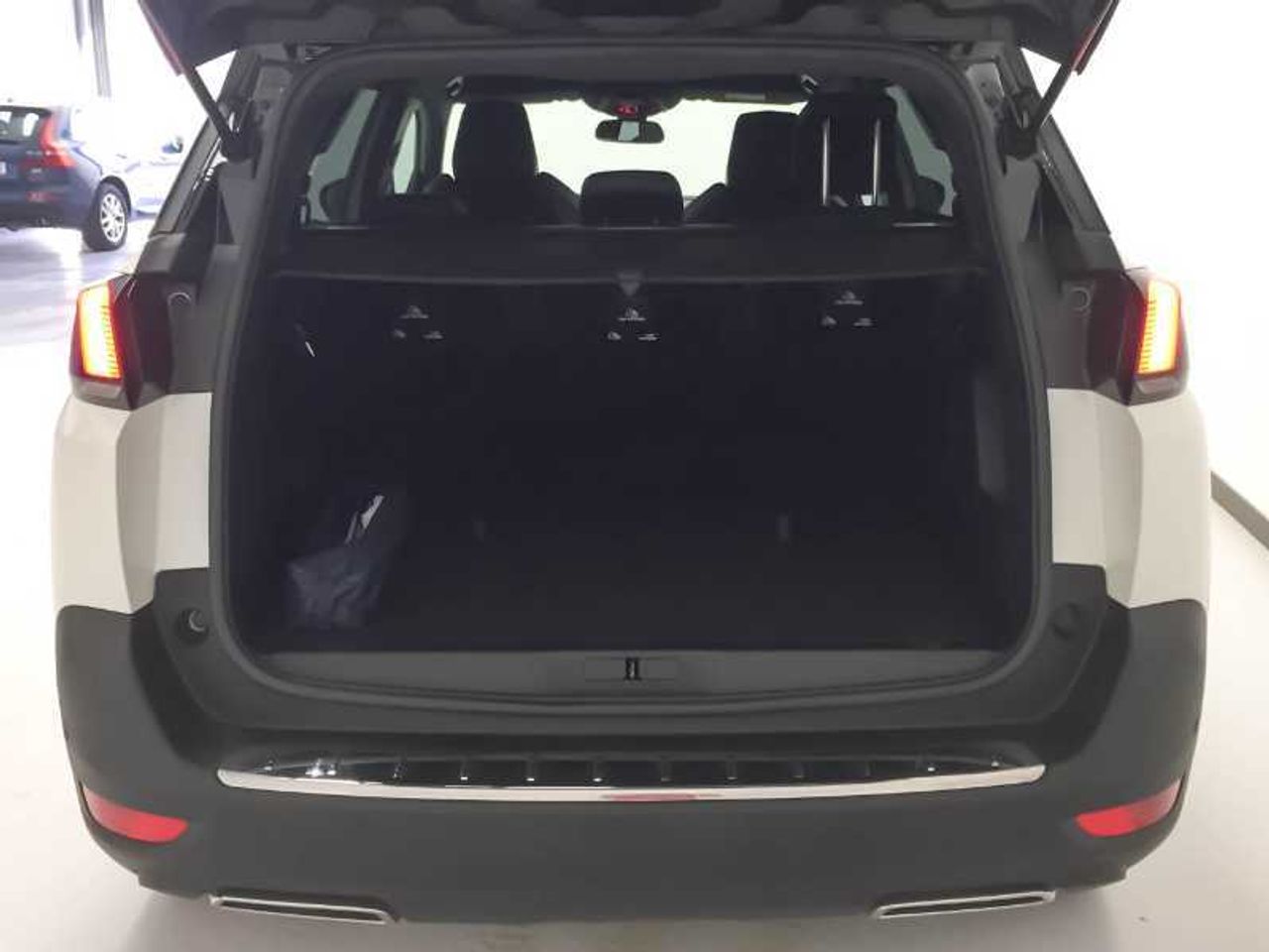 Peugeot 5008 SUV  GT-Line 1.6 165 EAT6 11