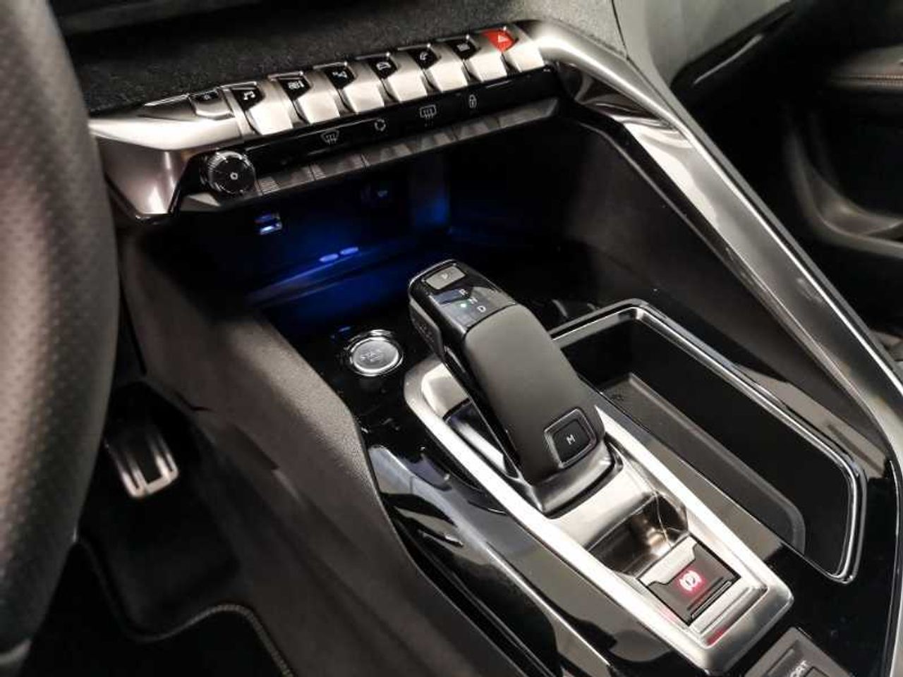 Peugeot 5008 SUV  GT-Line 1.6 165 EAT6 22