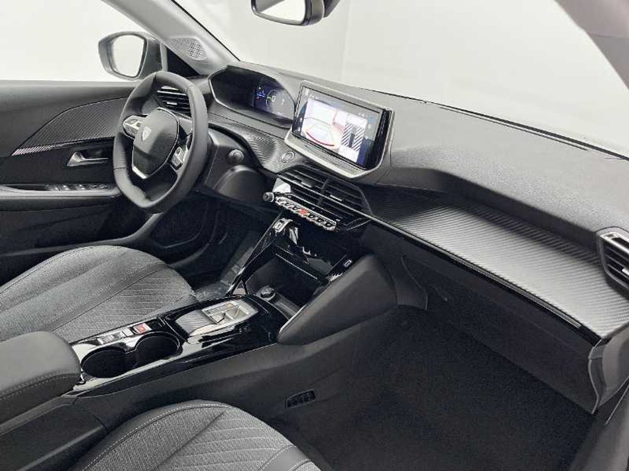 Peugeot 208 E-208 5P Allure Eléctrico 156 (115 Kw) 26