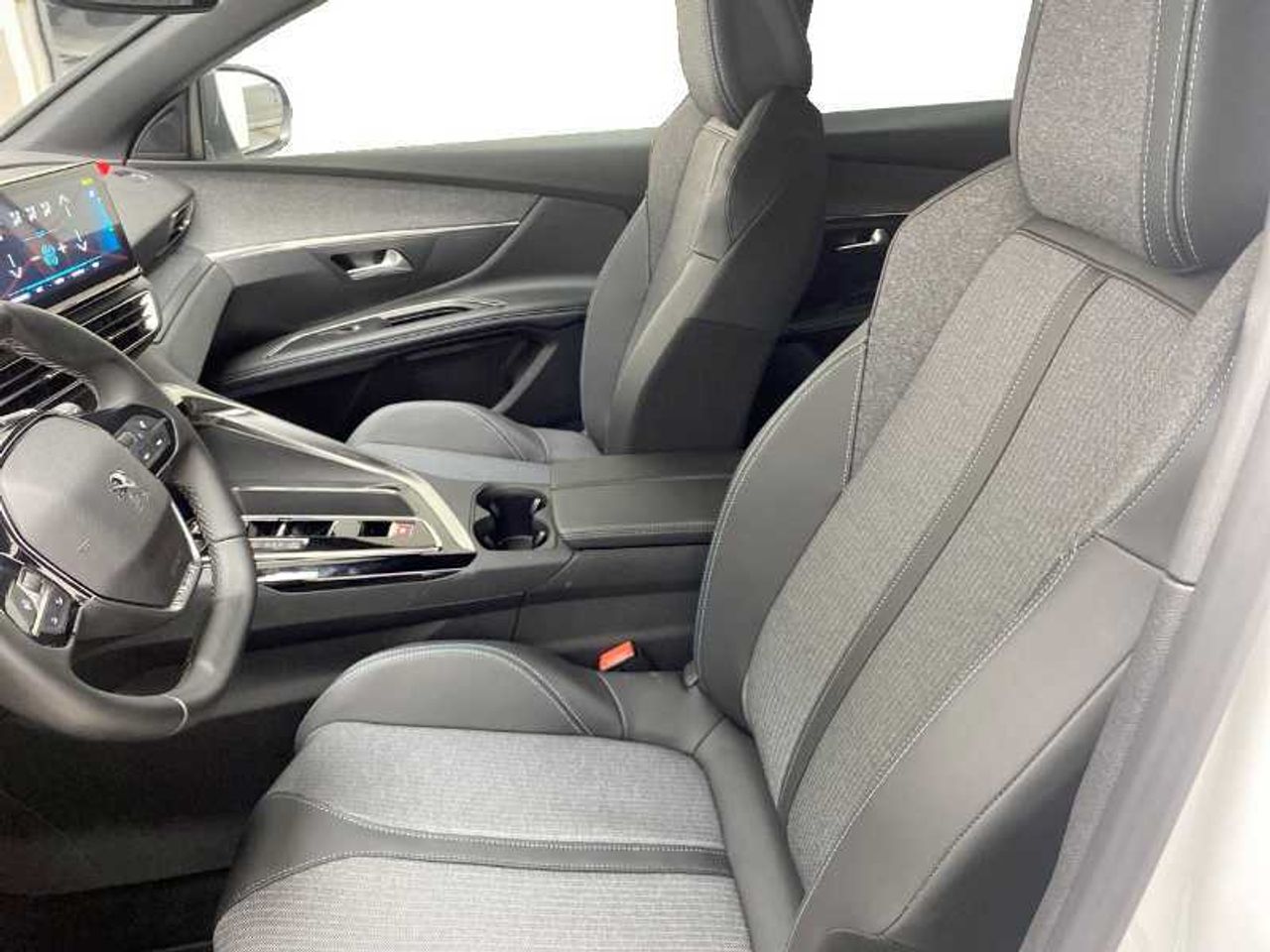 Peugeot 3008 NSUV  Allure Pack Plug-In Hybrid 225 e-EAT8 15