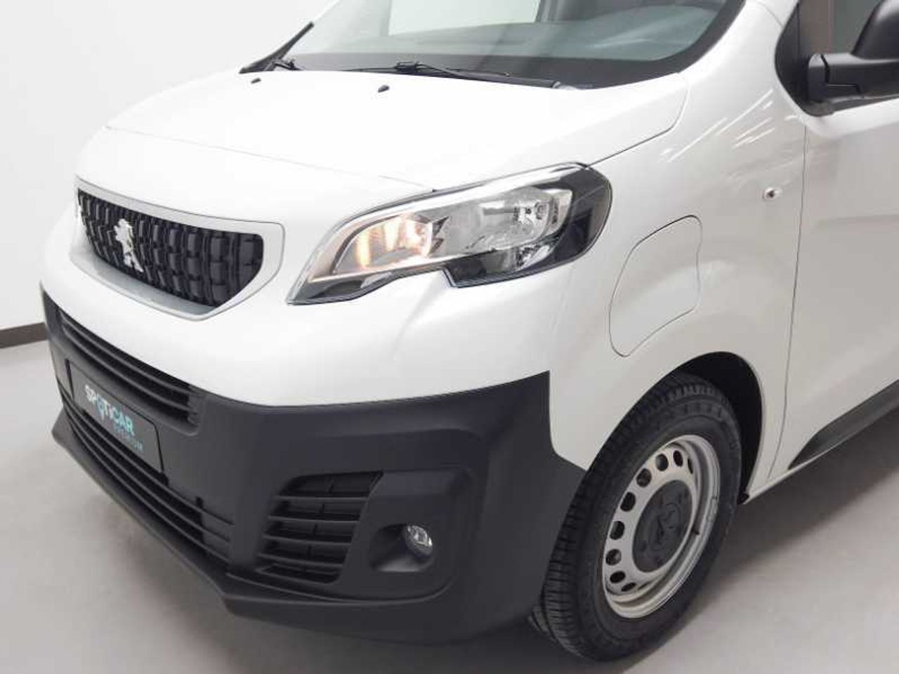 Peugeot Expert e-Expert Furgón Premiun Eléctrico 100Kw Batería 75Kwh Standard 9